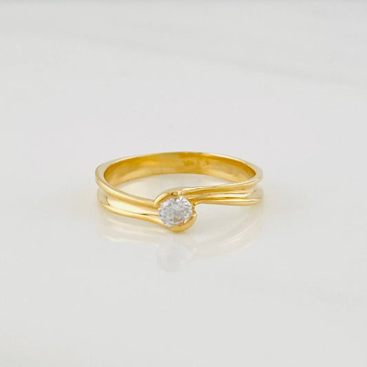 Curved Solitaire Ring 2.1g / T6 Yellow Gold 18K