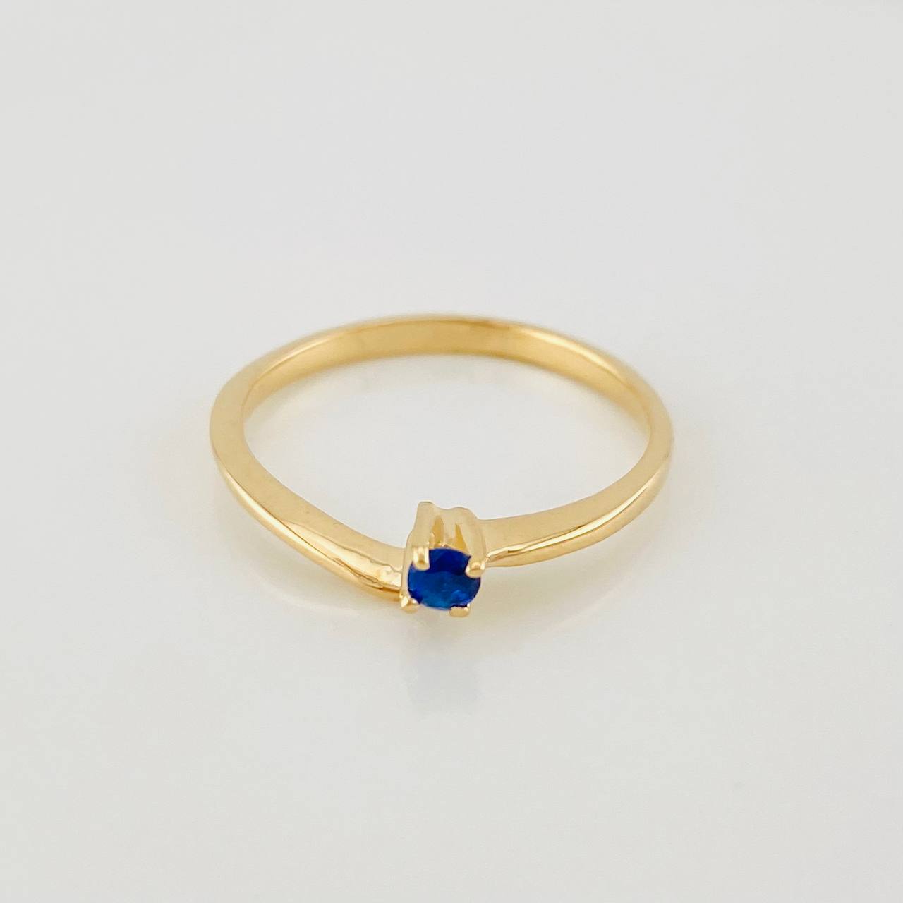 Curved Solitaire Ring 1.7g / T6 Yellow Gold 18K
