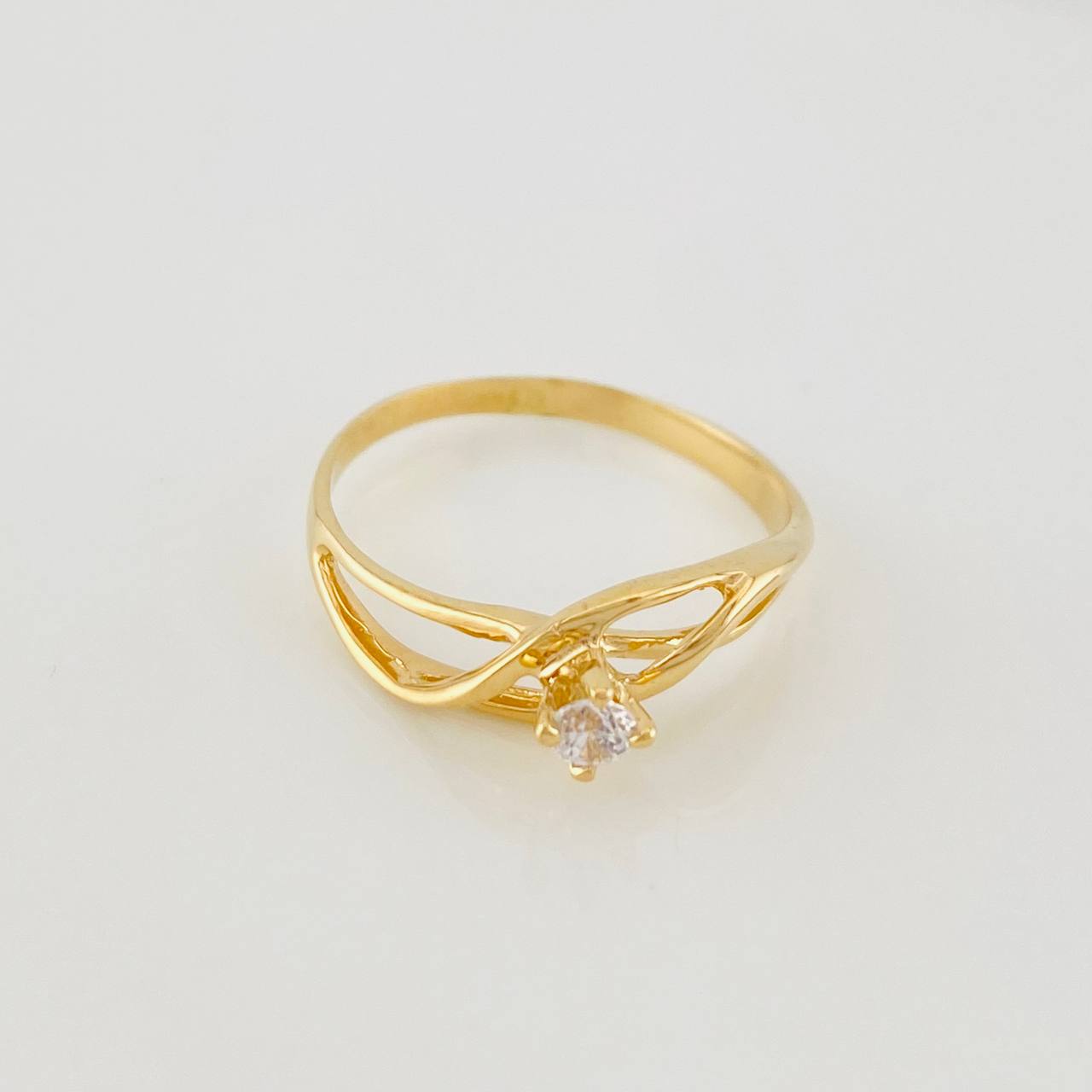 Curved Lines Ring 1.6g / T6 1/2 Yellow Gold 18K