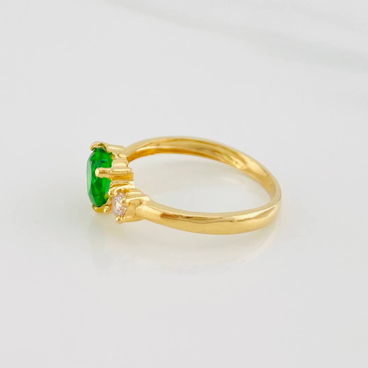Anillo Halo Corazon 1.8g / T6 1/4 Oro Amarillo 18K