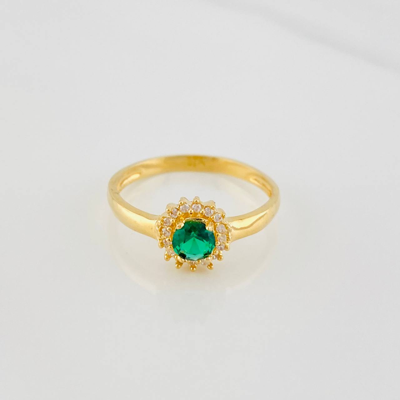Flower Halo Ring 2.25g / T7 1/4 Yellow Gold 18K