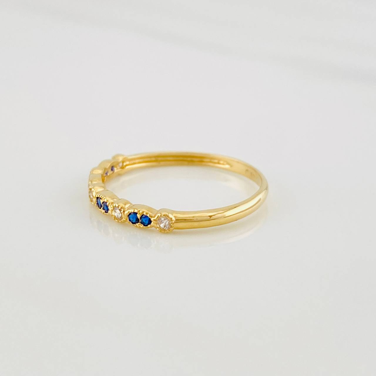 Churumbela Ring 1.4g / T7 Yellow Gold 18K