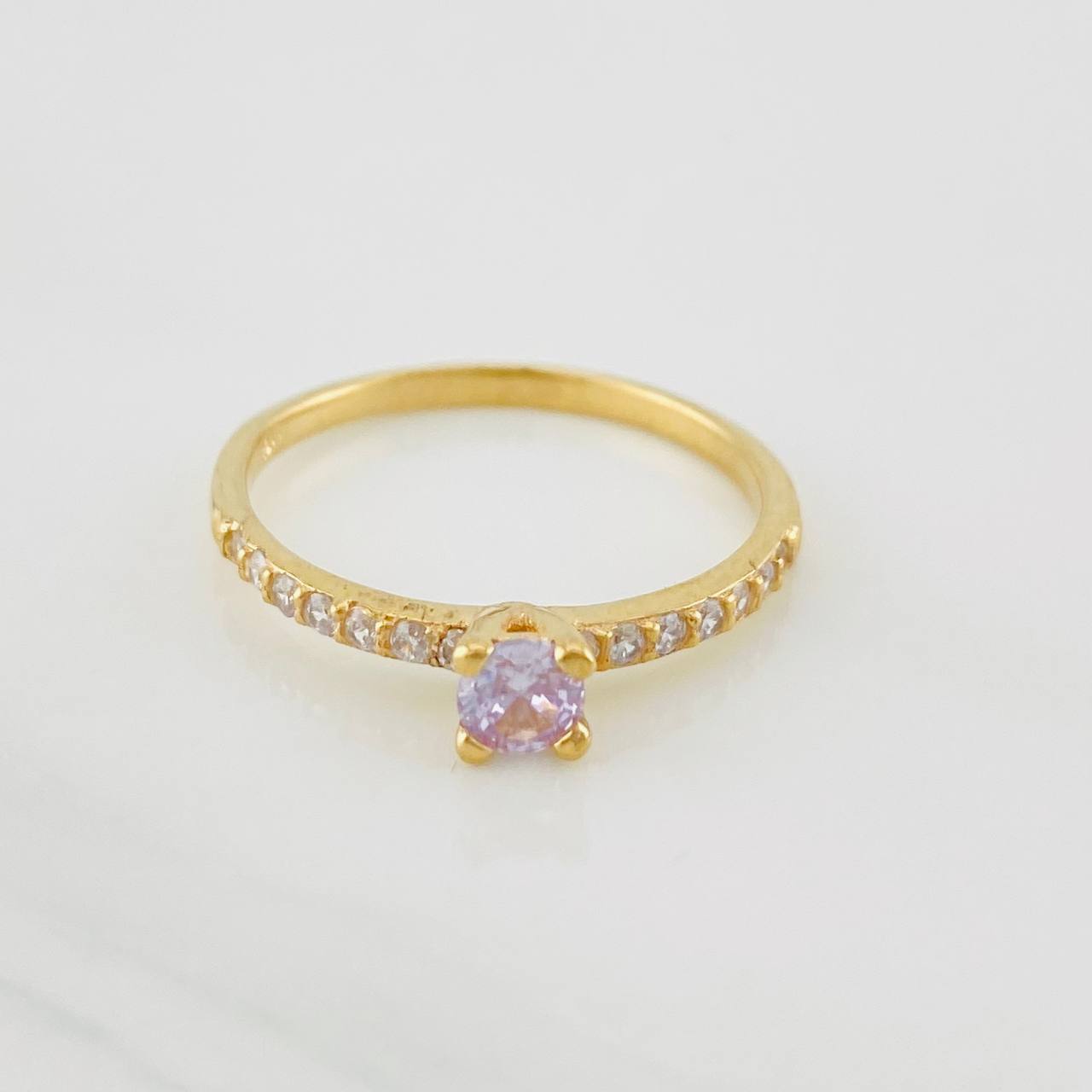 Solitaire Churumbela Ring 2.2g / T8 Yellow Gold 18K