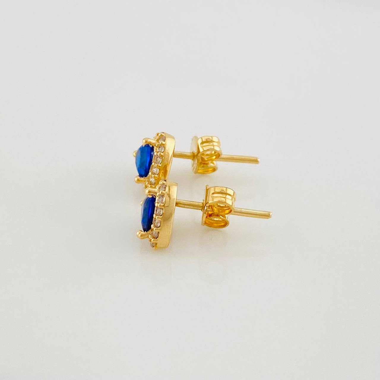 Topos Halo Corazón 1.65g / in / 6.7mm Oro Amarillo 18K