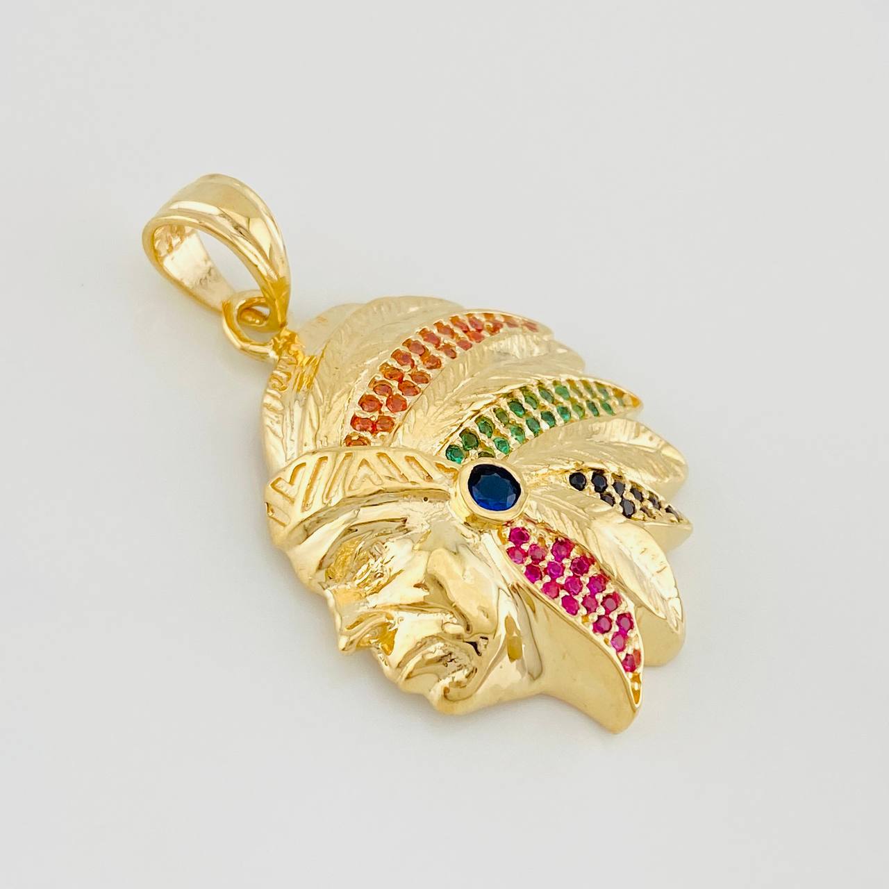 Indian Pendant 7.1g / 1 1/4 in Yellow Gold 18K