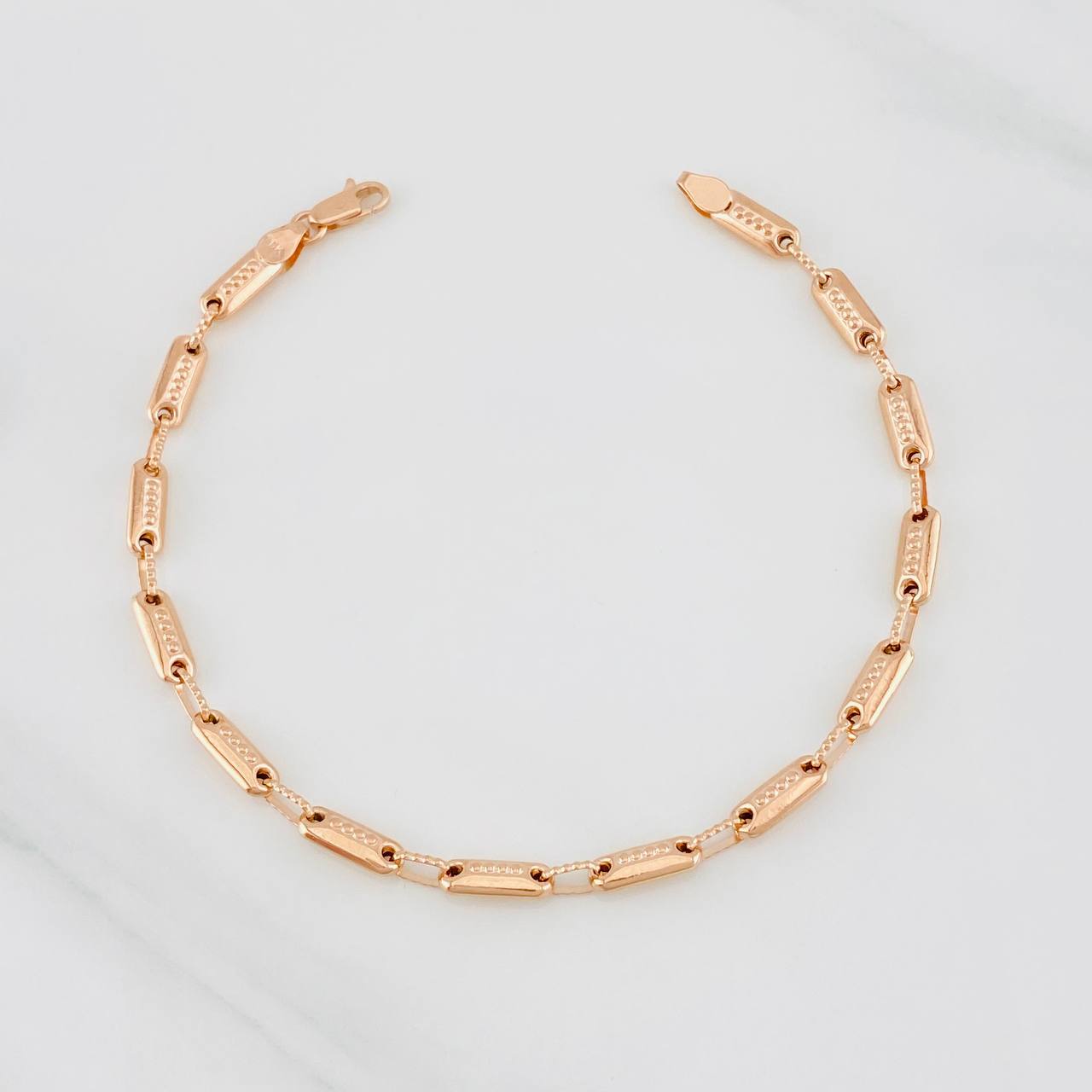 Rustic Cylinder Bracelet 4.7g / 8 in / 3.95mm Rose Gold 18K