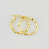 Candongas Tata 1g / 3/4 in Oro Amarillo 18K