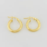 Hoop Earrings Lore 1.6g / 3/4 in 18K Yellow Gold