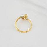 You and Me Ring 1.25g / T7 1/2 Three Golds 18K