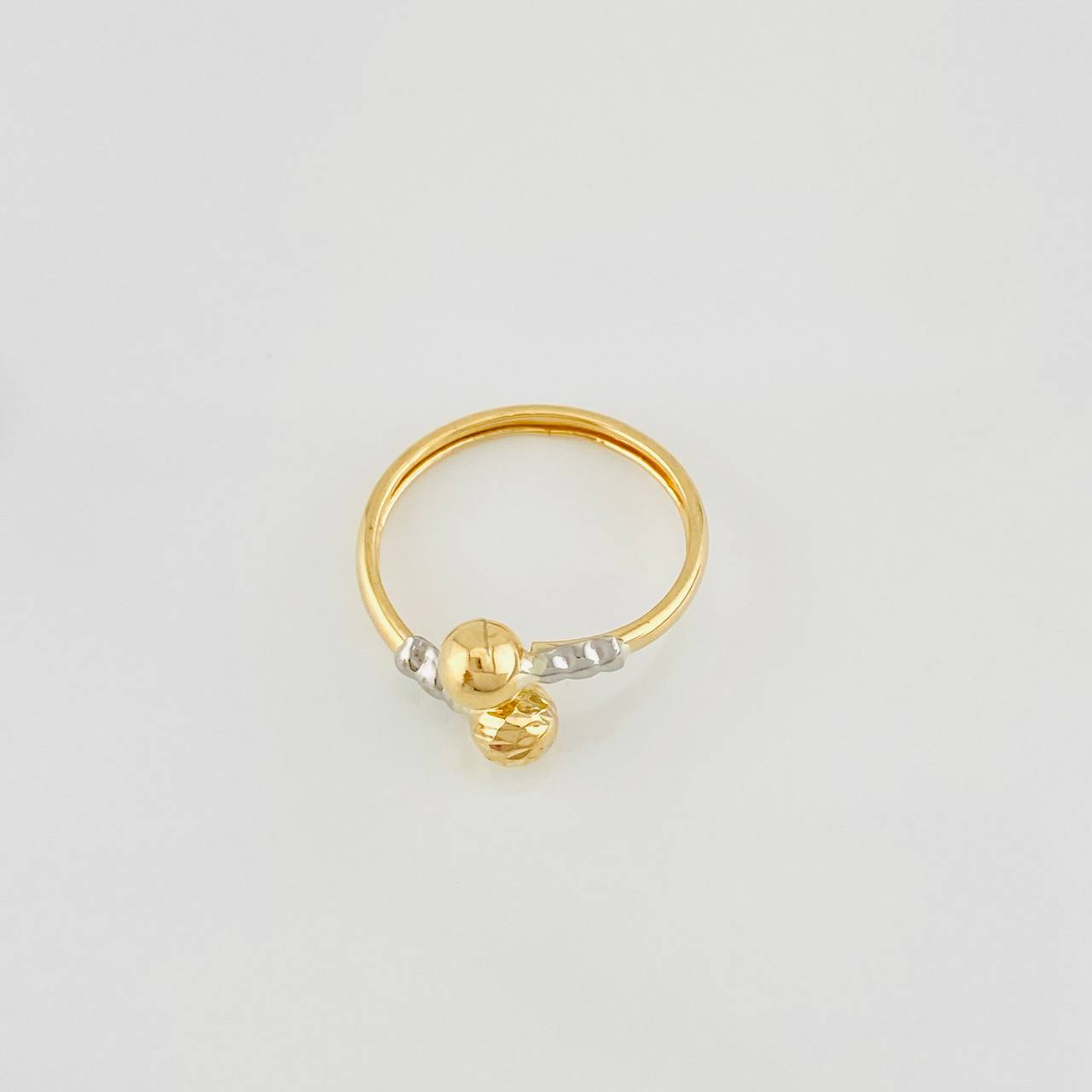You and Me Ring 1.35g / T9 1/4 Two Golds Yellow White 18K