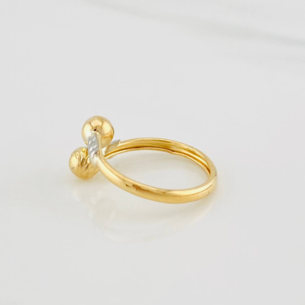 You and Me Ring 1.35g / T9 1/4 Two Golds Yellow White 18K
