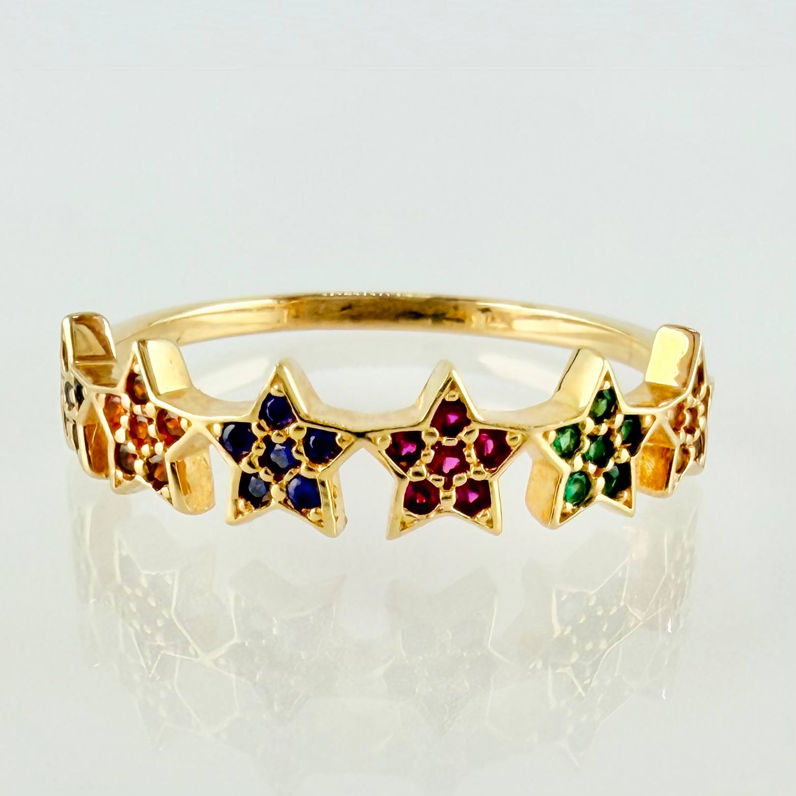 Anillo Estrellas 2.05gr / T8 / Oro Amarillo 18K