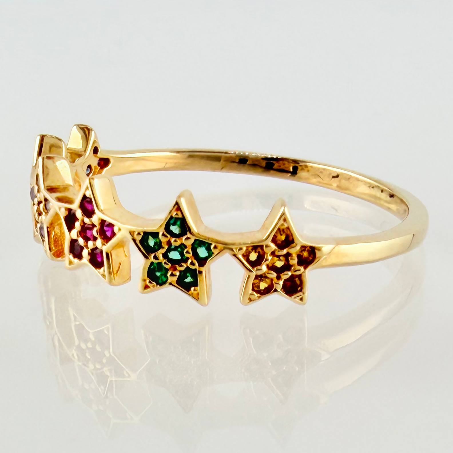 Anillo Estrellas 2.05gr / T8 / Oro Amarillo 18K