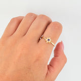 Anillo Flor 2.15gr / 7 3 /4 / Oro Amarillo 18K