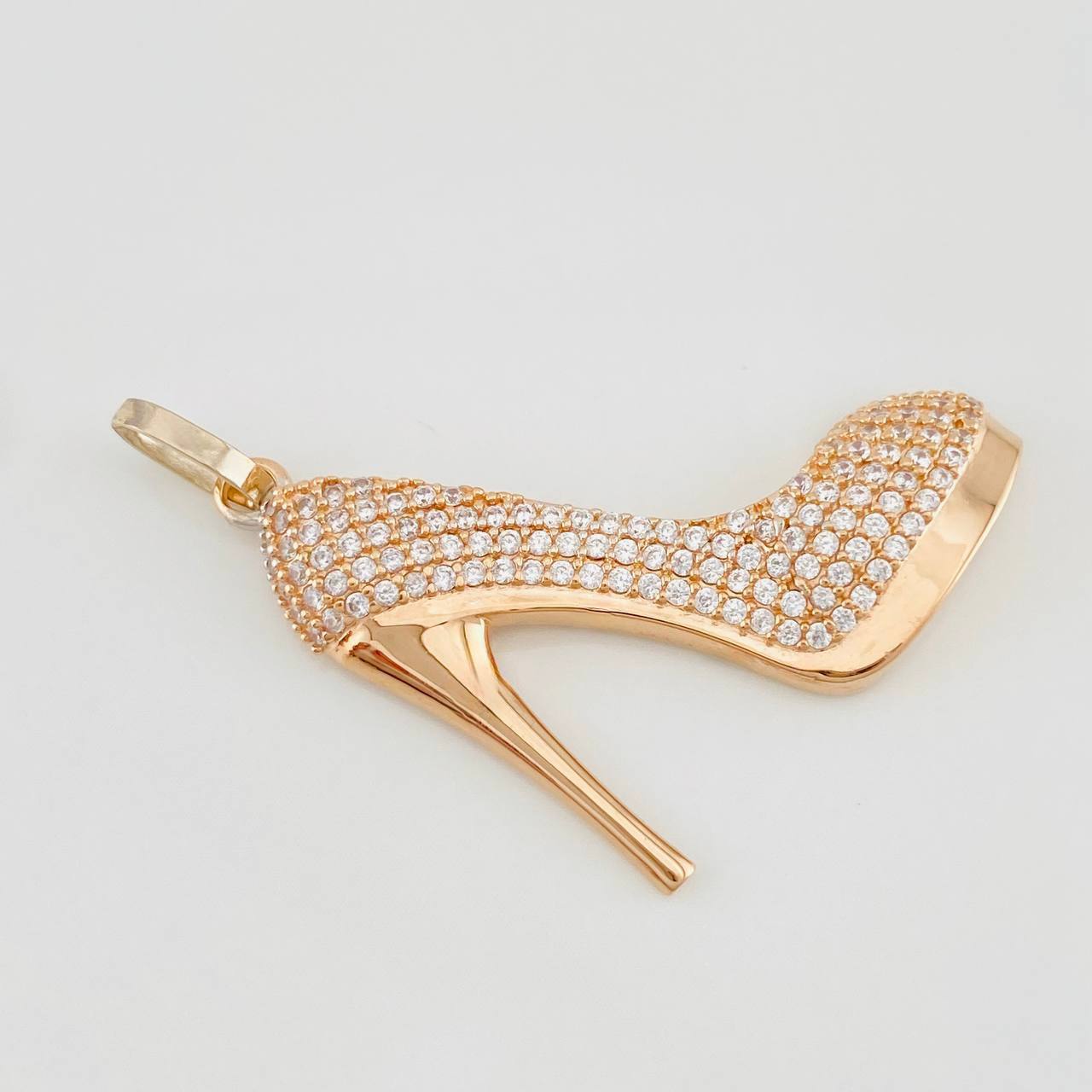Heel Pendant 3.35g / 1 1/4 in Two-Tone White Rose Gold 18K