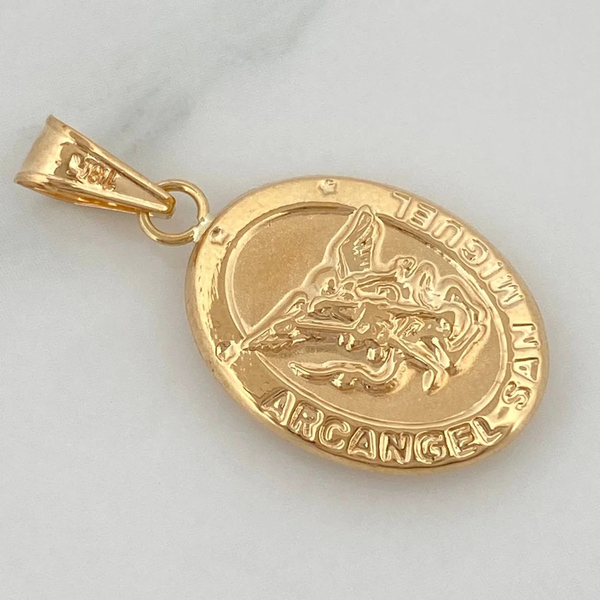 Dije San Miguel Arcangel 1.15g / 1 in Oro Amarillo 18K