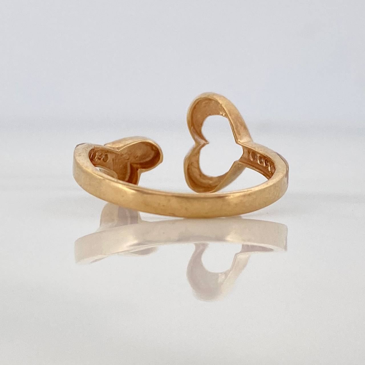 Anillo Doble Corazon 2.05gr / T6 / Dos Oros Amarillo Blanco 18K $