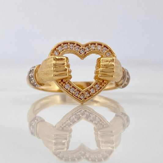 Anillo Manos Corazon 4.1gr / T7 1/2 / Dos Oros Amarillo Blanco 18K $