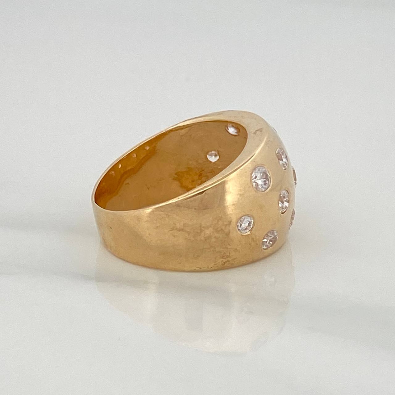 Anillo Banda 7.1gr / T7 / Oro Amarillo 18K $