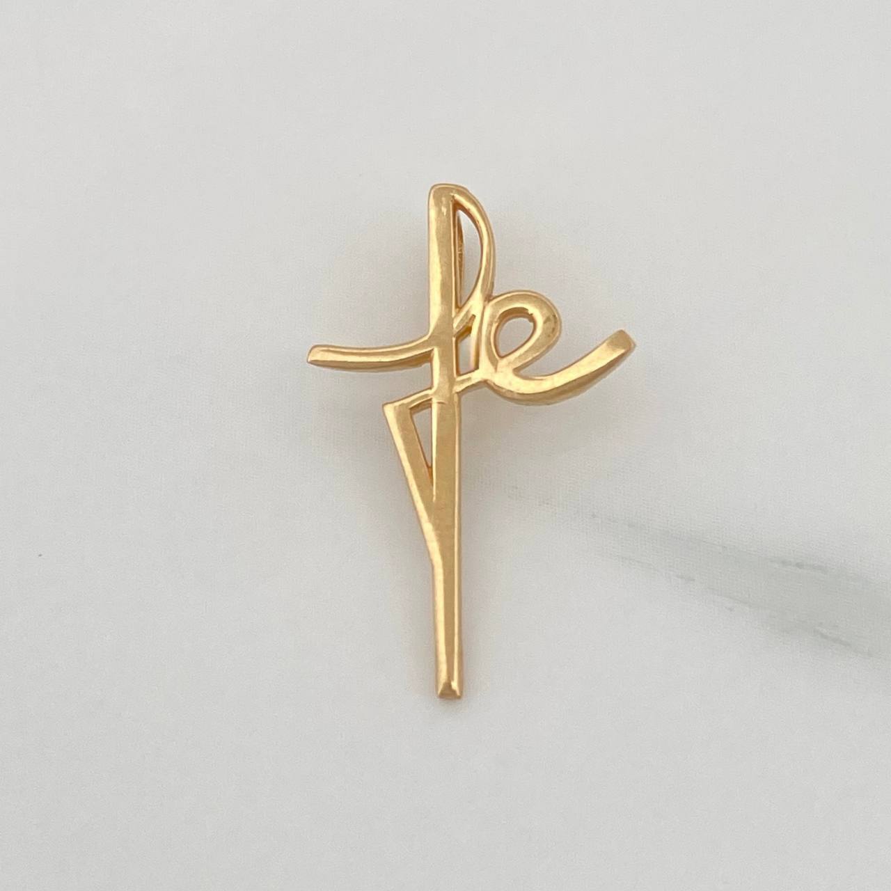 Dije Cruz Fe 0.9gr / 3/4 in / Oro Amarillo 18K %