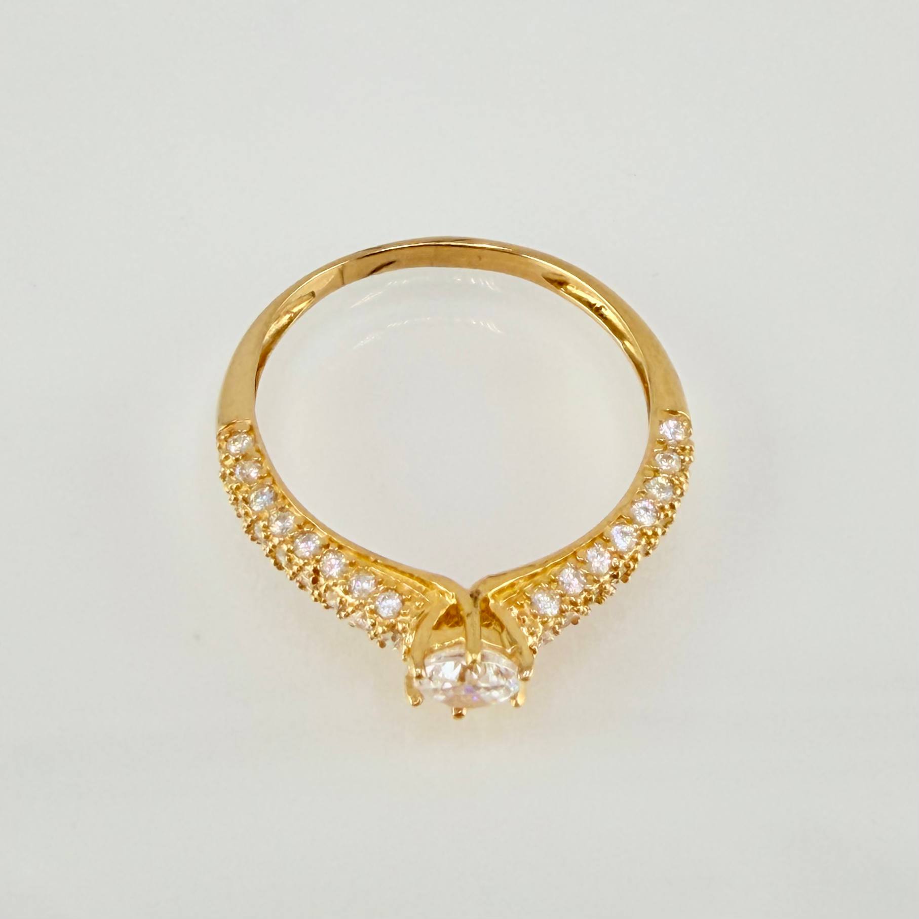 Anillo Solitario Churumbela 2.05gr / T7 3/4 / Oro Amarillo 18K *
