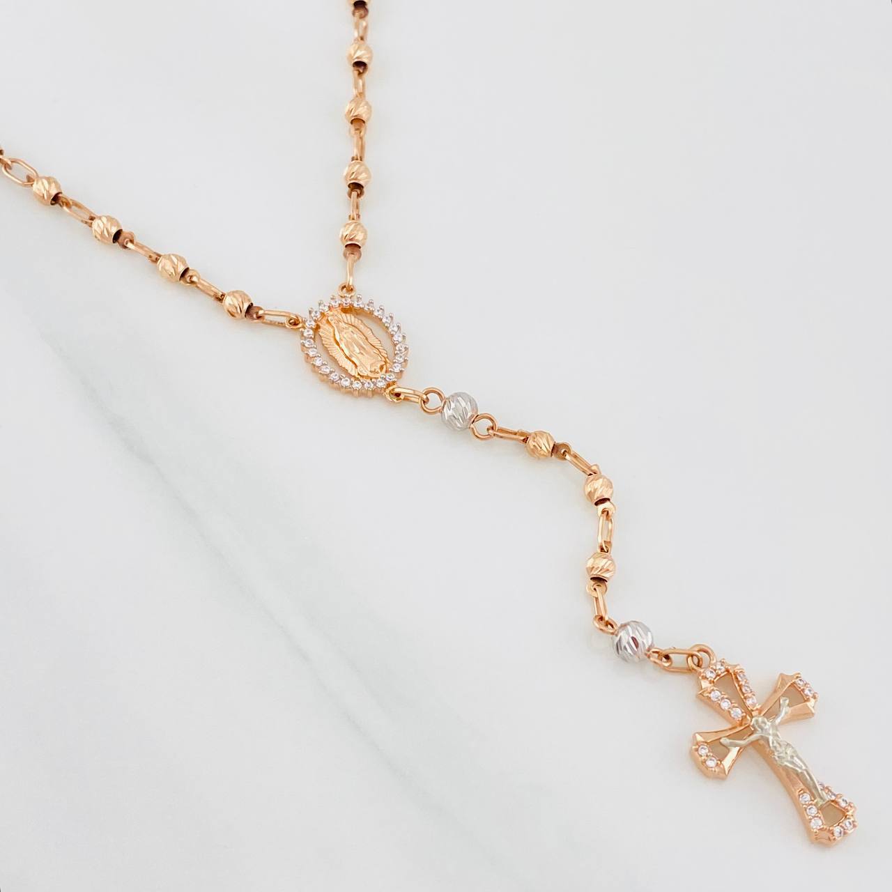 Rosario Virgen de Guadalupe 11.75g / 22 in / 3mm Dos Oros Blanco Rosa 18K