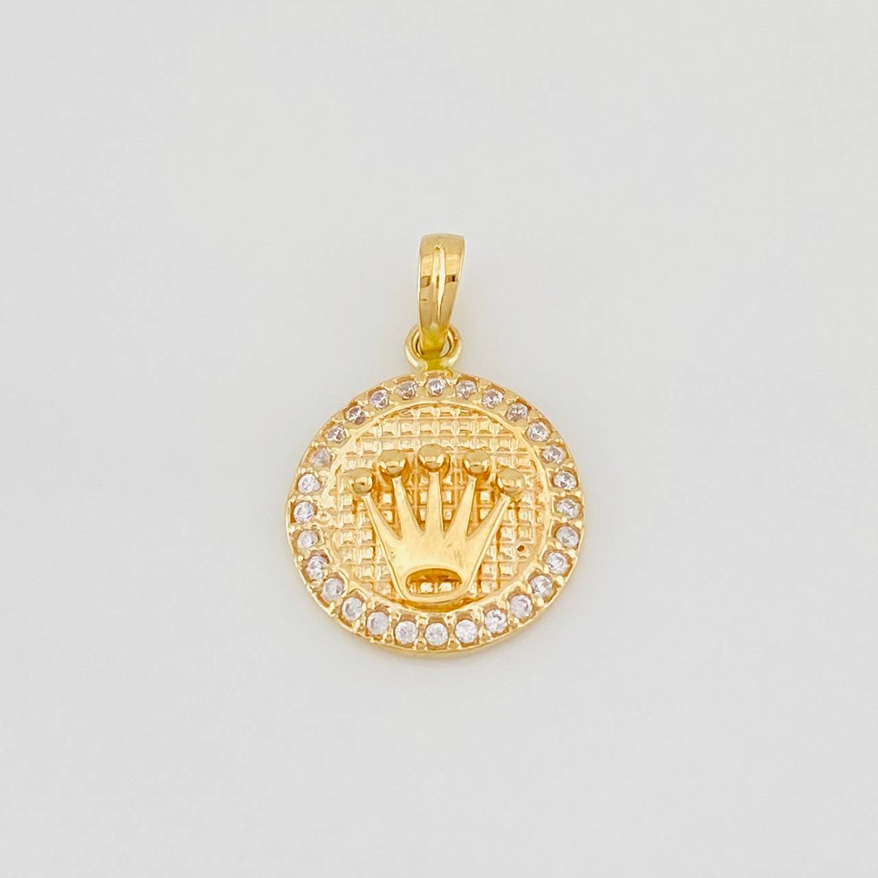 Dije Corona 2.55g / 3/4 in Oro Amarillo 18K