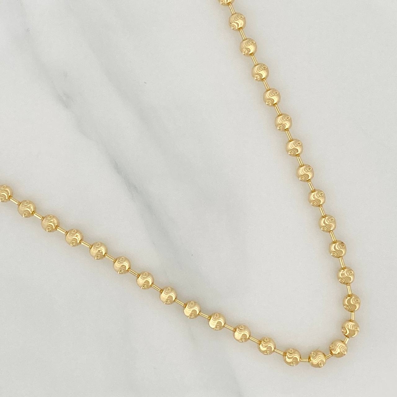 Cadena Militar Media Luna 13.25gr / 22 in / 4mm Oro Amarillo Nac.Esp. 18K $