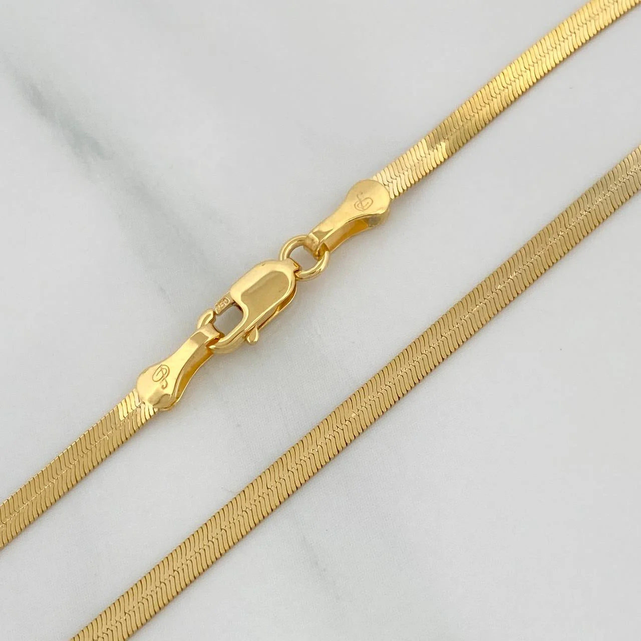 Cadena Espejo 3.7gr / 15 3/4 in / 2mm Oro Amarillo +3 18K &