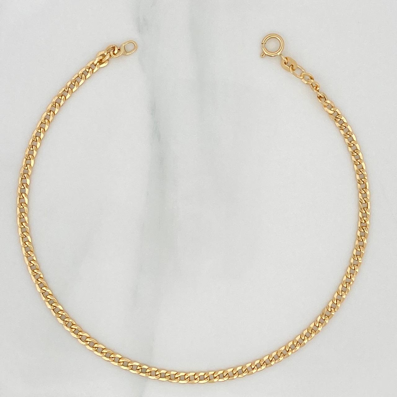 Pulso Cubano 1.15gr / 8 1/4 in / 2.5mm Oro Amarillo +1 18K $