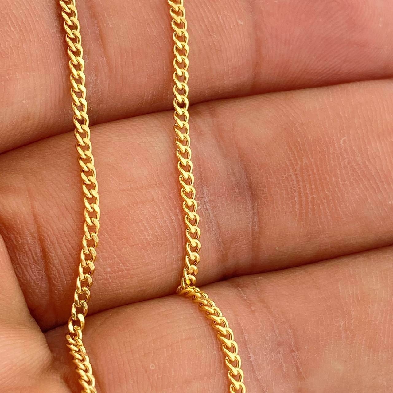 Cadena Cubana 3.05gr / 23 1/2 in / 1.6mm Oro Amarillo +1 18K &