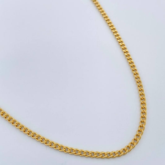 Cadena Cubana 2.95gr / 23 1/2 in / 1.5mm Oro Amarillo +1 18K &