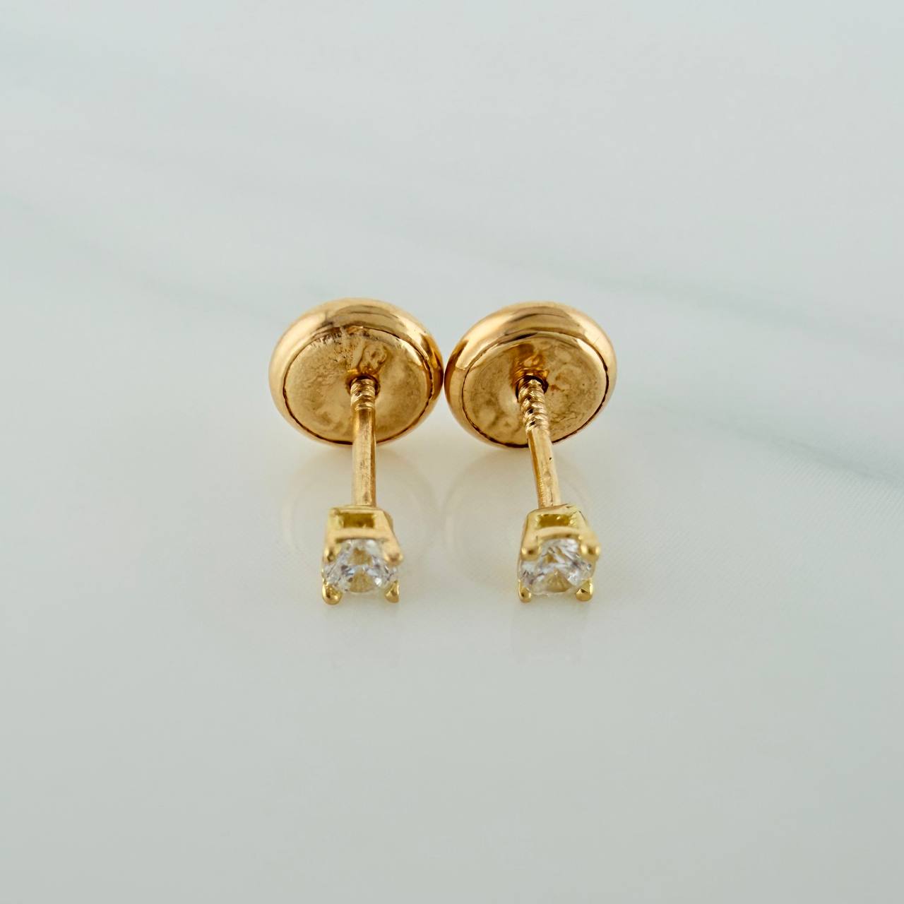 Topos Chispa 0.5gr / 1mm Oro Amarillo 18K &