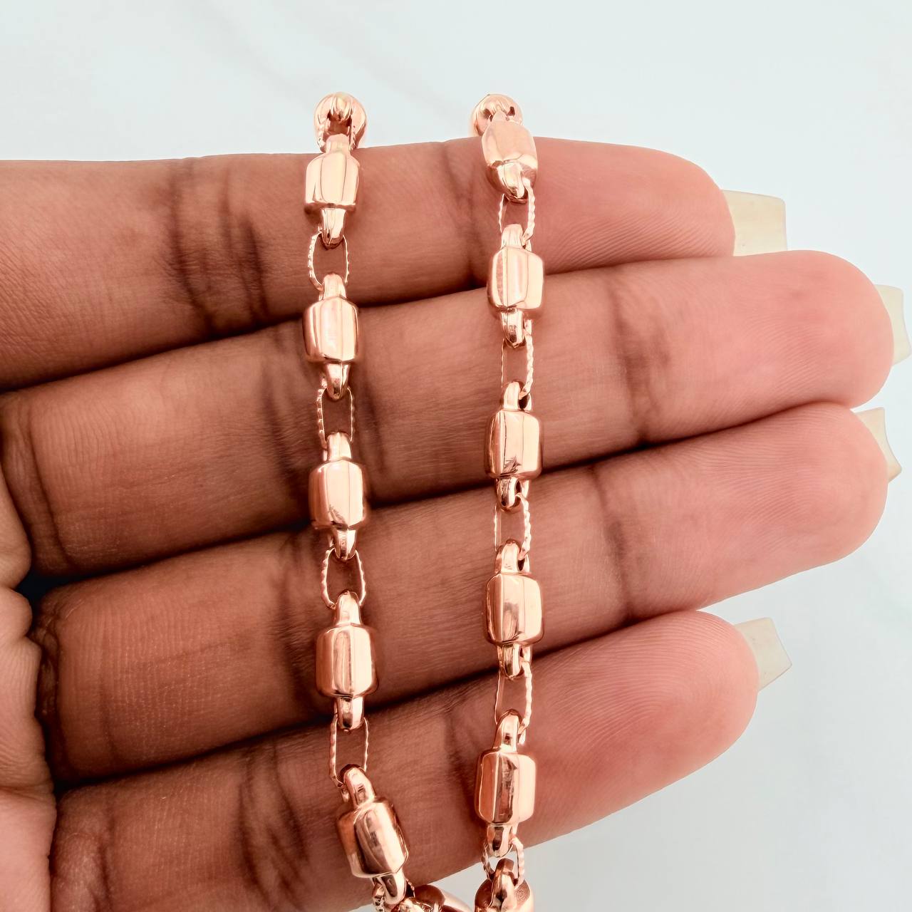 Pulso Rustico 5.5gr / 8 in / 4.52mm Oro Rosa 18K $