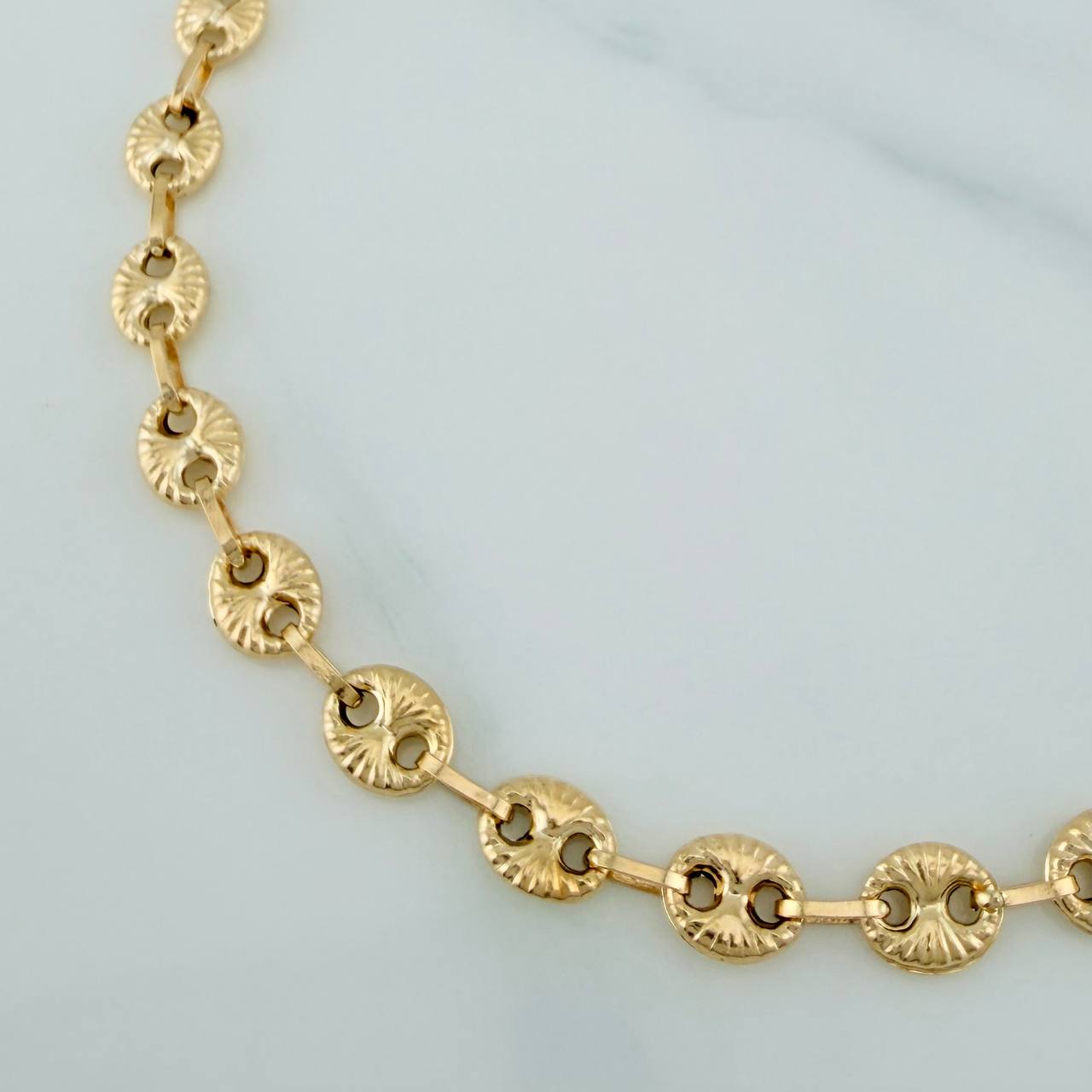 Pulso GC 4.7gr / 8 1/4 in / 5.88mm Oro Amarillo 18K $