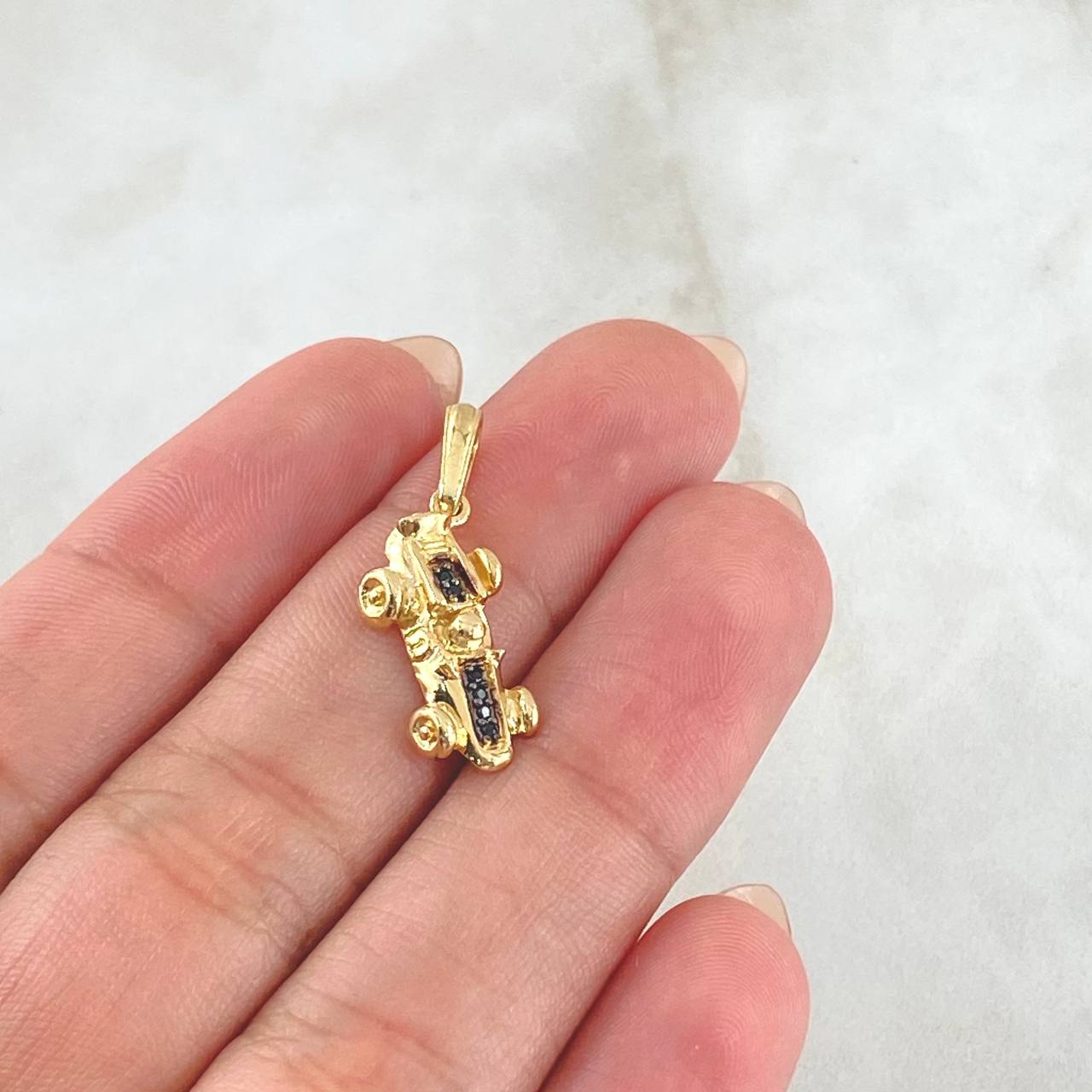 Pendant Formula One Car 1.55gr / 2.5cm (1.0in) / 18K Gold