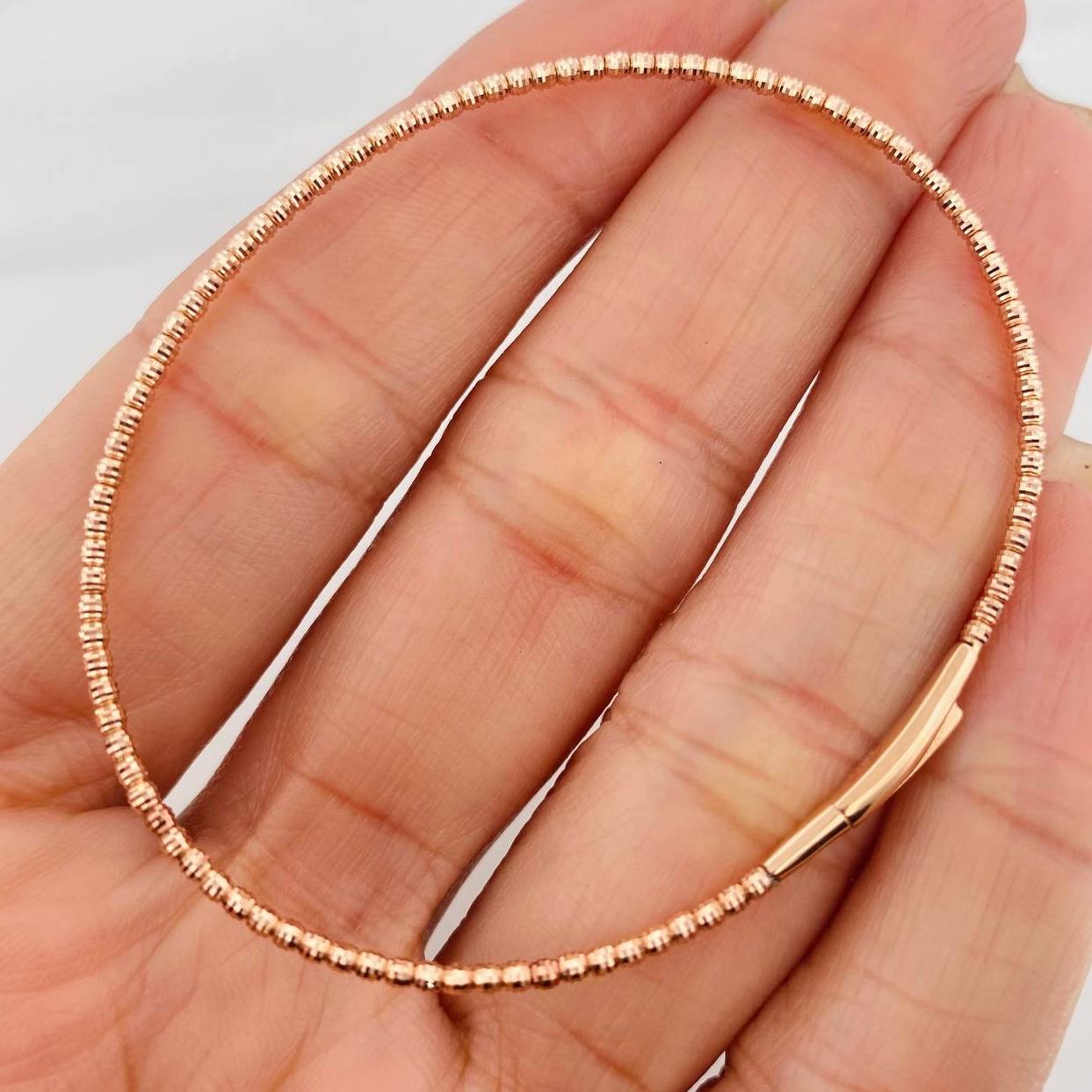 Diamond Cut Hoop Bracelet 2.75 g / 6 3/4 in / 1.65 mm 18K Rose Gold