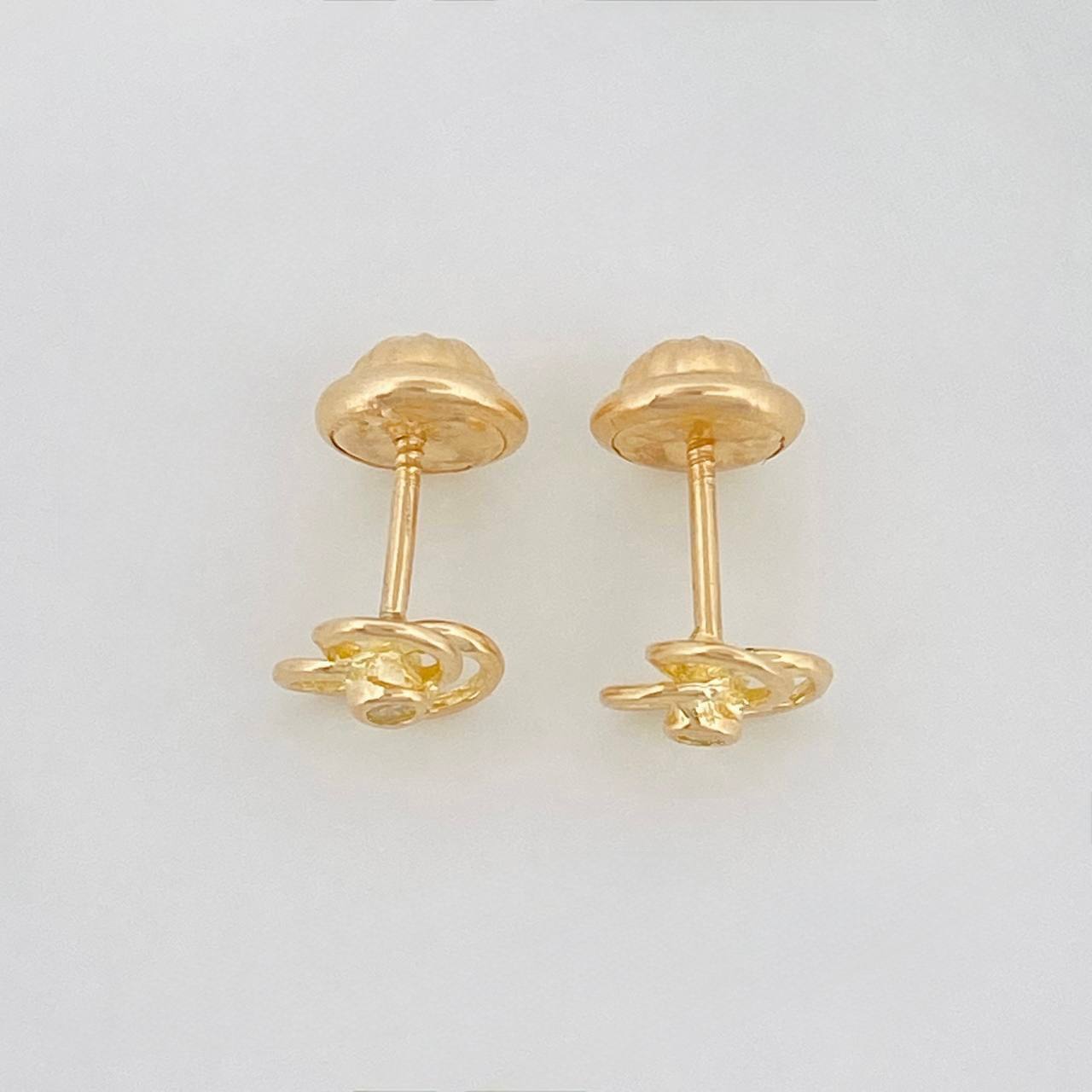 Topos Flor Espiral 0.75 g / in / 5.7 mm Oro Amarillo 18K