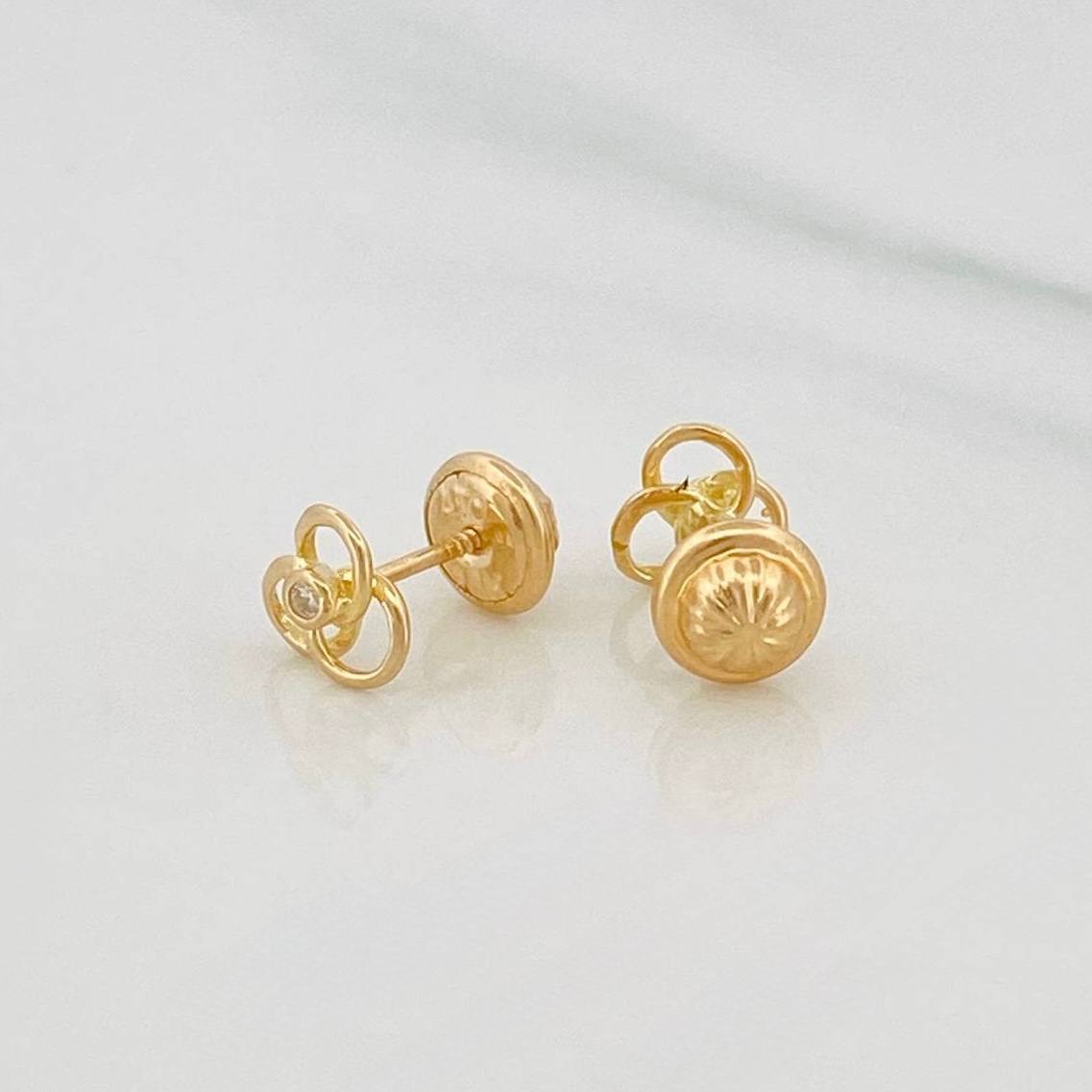 Topos Flor Espiral 0.75 g / in / 5.7 mm Oro Amarillo 18K