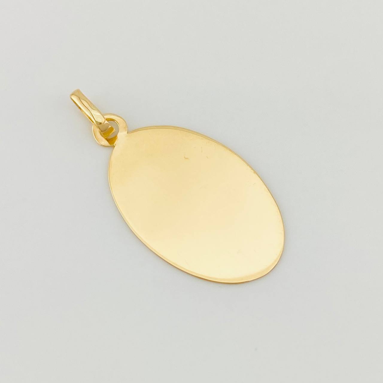 Pendant Oval Plate 0.8g / 1 in Yellow Gold 18K