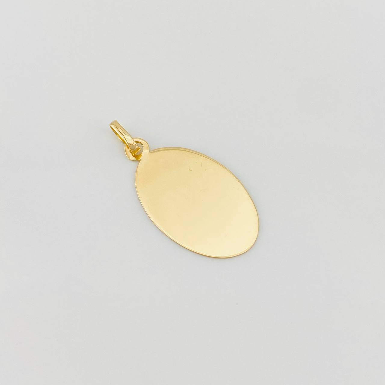 Pendant Oval Plate 0.8g / 1 in Yellow Gold 18K