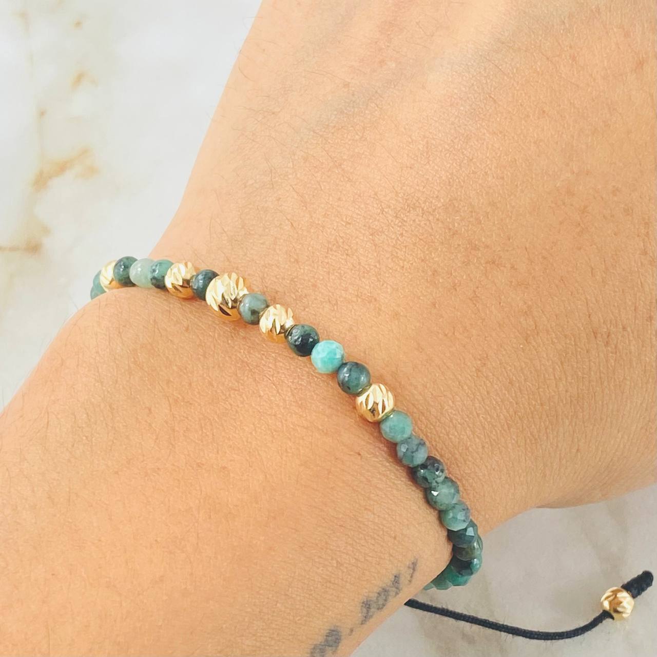 Black Emerald Prulitanos Bracelet 0.8gr / 18K Yellow Gold *