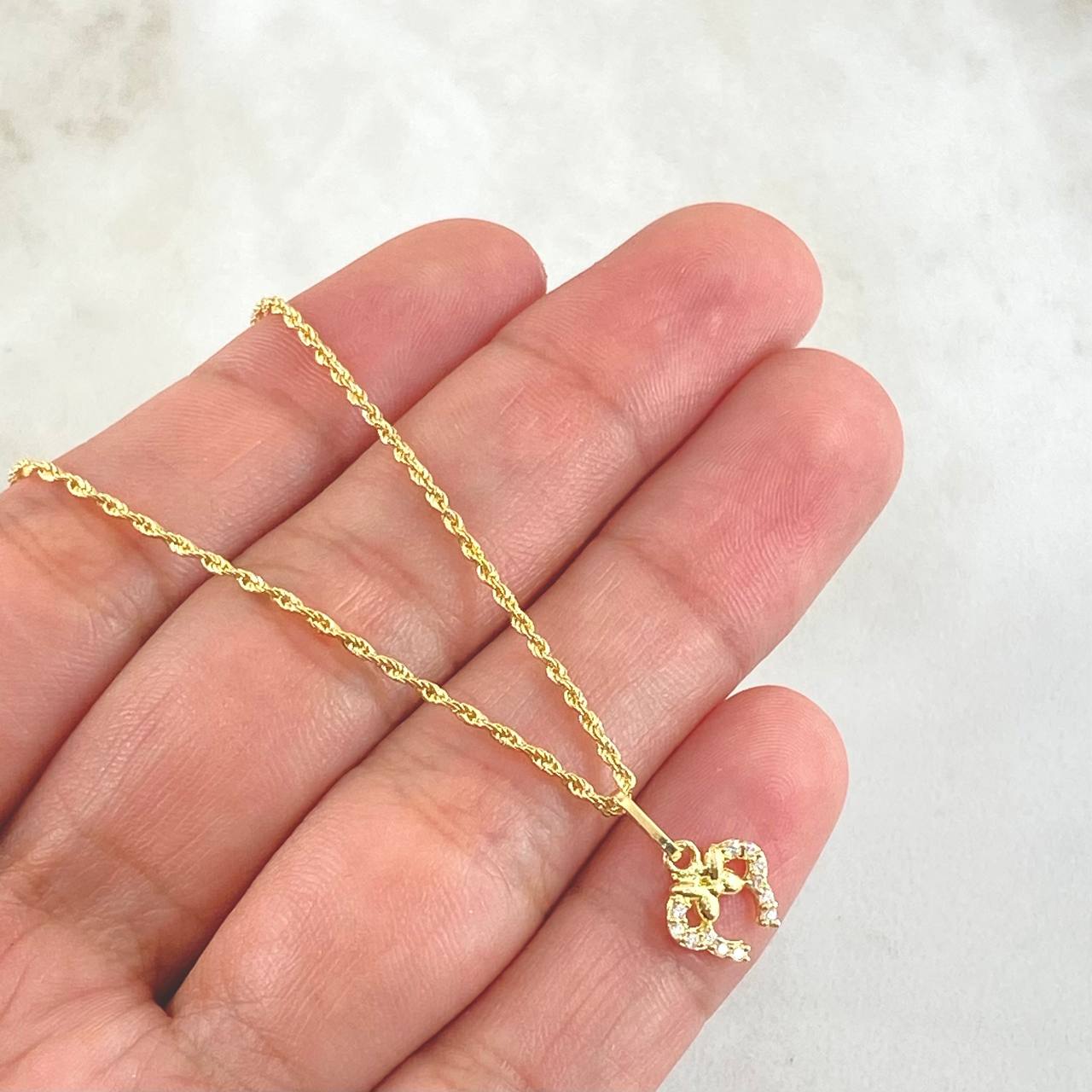 Set Cadena Lazo 0.95gr / 45cm + Dije Oreja Ratón 0.55gr / 1.5gr / Circones Blancos  Oro 18K (Oferta) ©