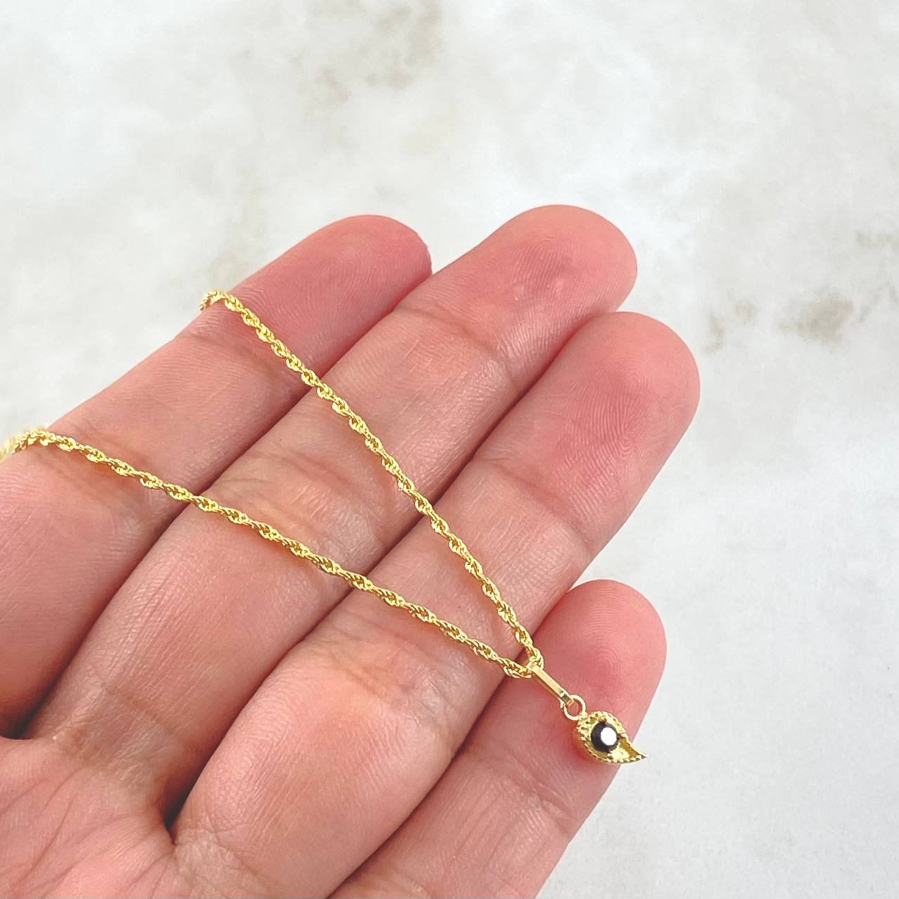 Set Cadena Lazo 0.95gr / 45cm + Dije Gota 0.55gr / 1.5gr / Circon Negro Oro 18K (Oferta) ©