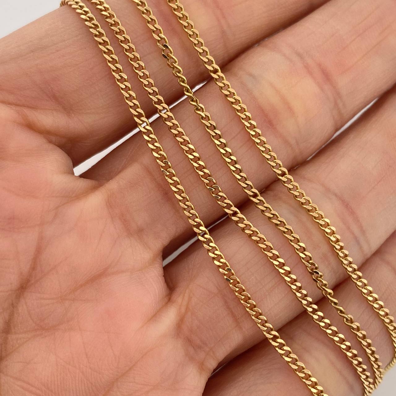 Cadena Cubana 5.7gr / 20 3/4 in / 1.75mm Oro Amarillo +1 18K $