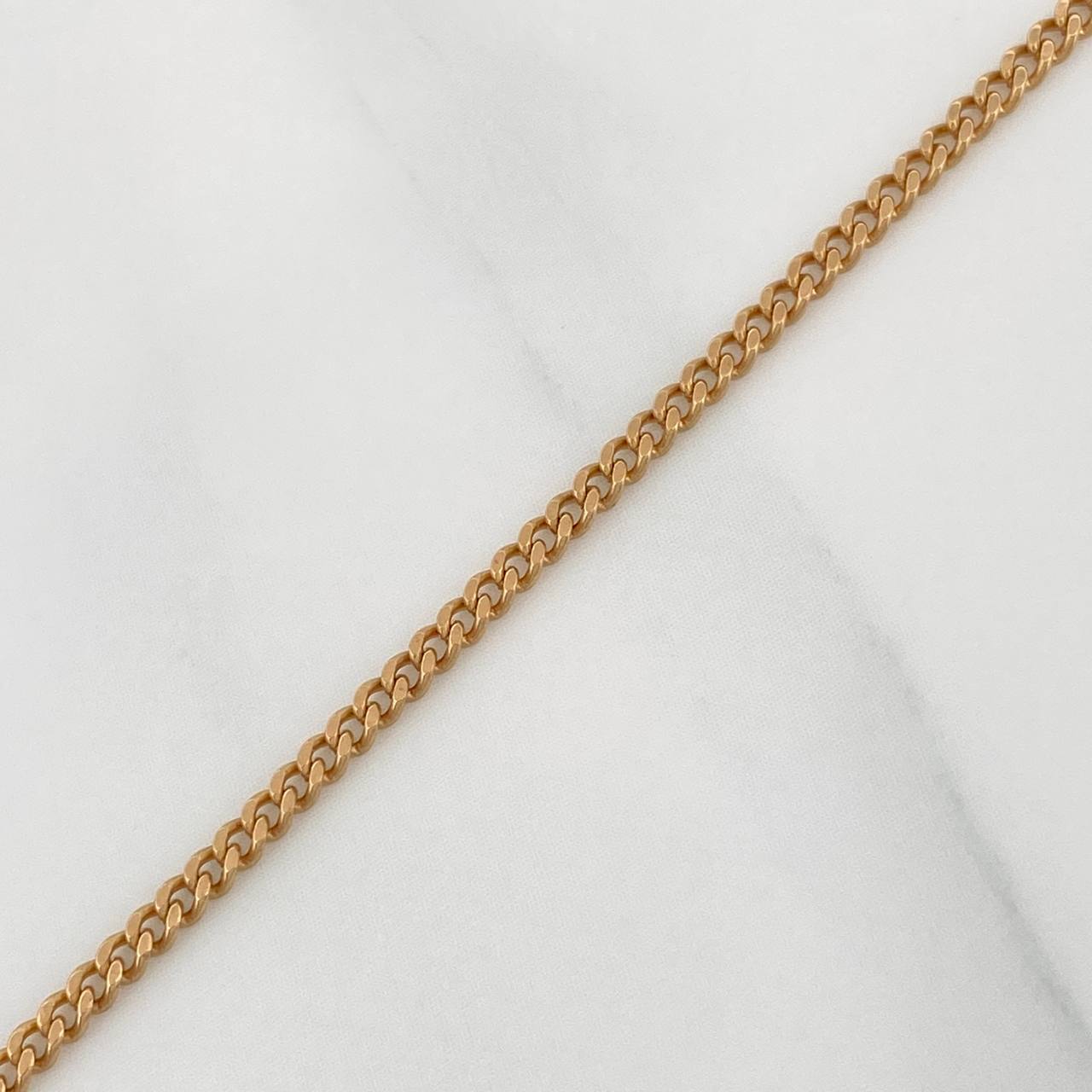 Cadena Cubana 5.7gr / 20 3/4 in / 1.75mm Oro Amarillo +1 18K $