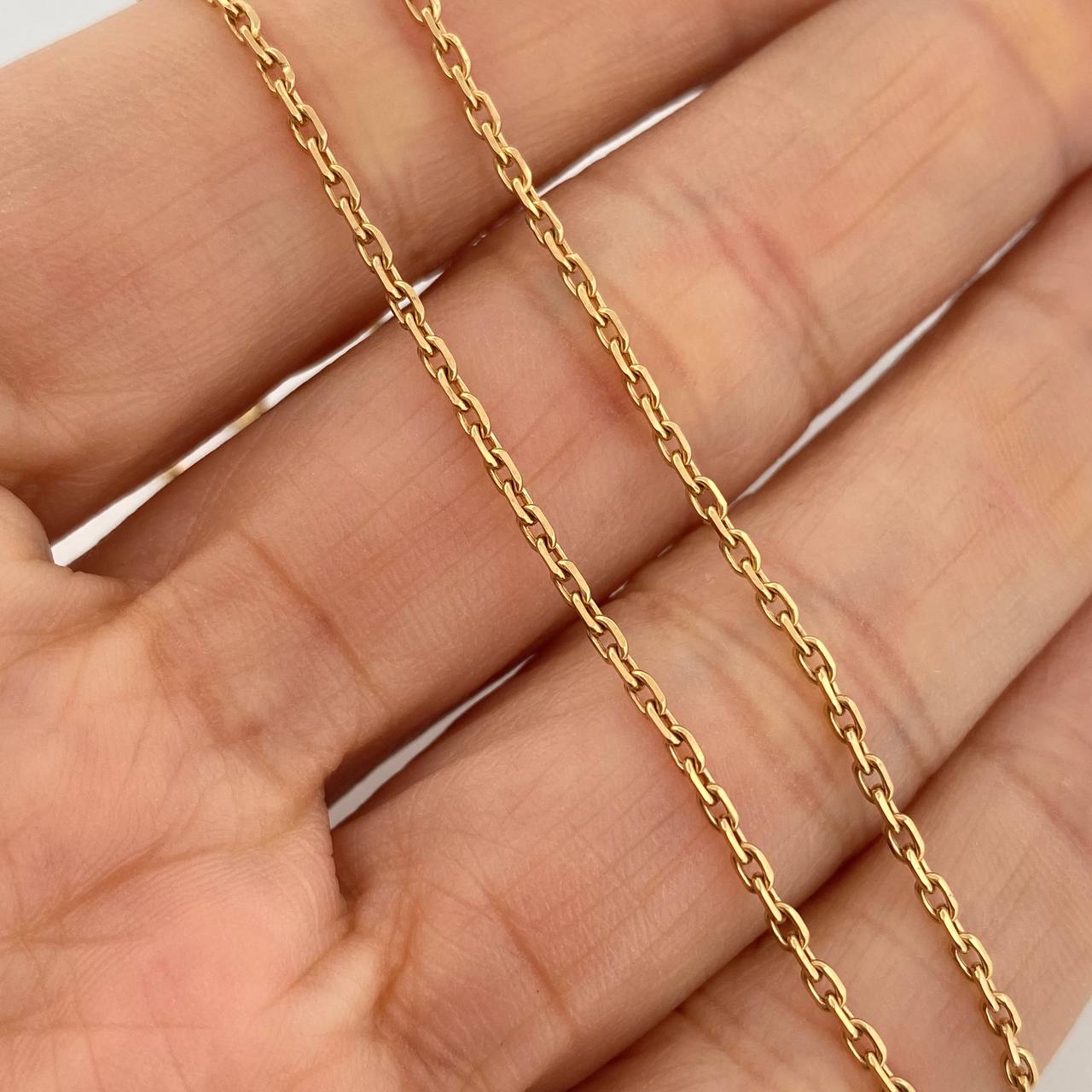 Cadena Aro Seguido 4.15gr / 16 1/4 in / 1.35mm Oro Amarillo +3 18K $