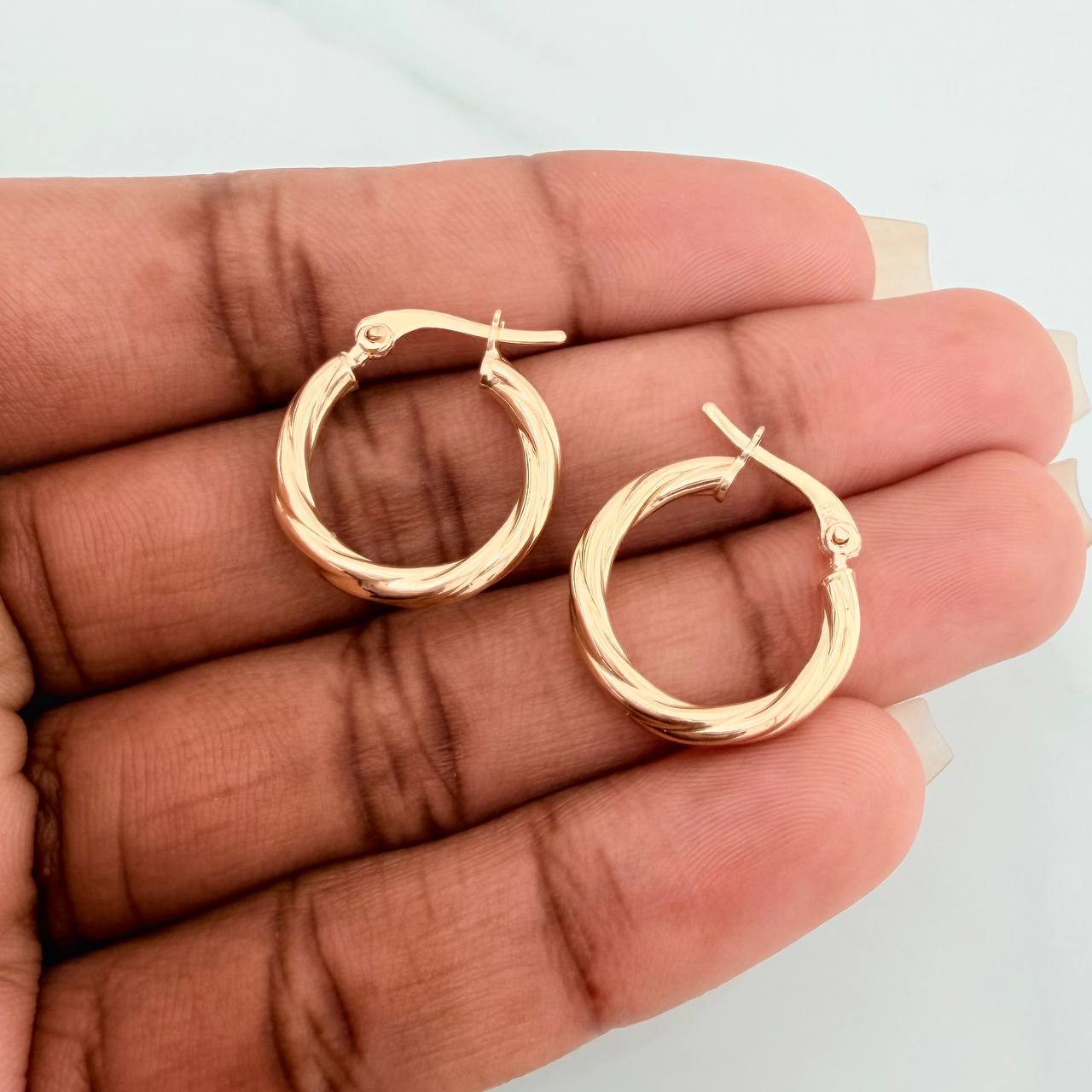 Candongas Mary 1.4gr / 3/4 in / Oro Amarillo 18K %
