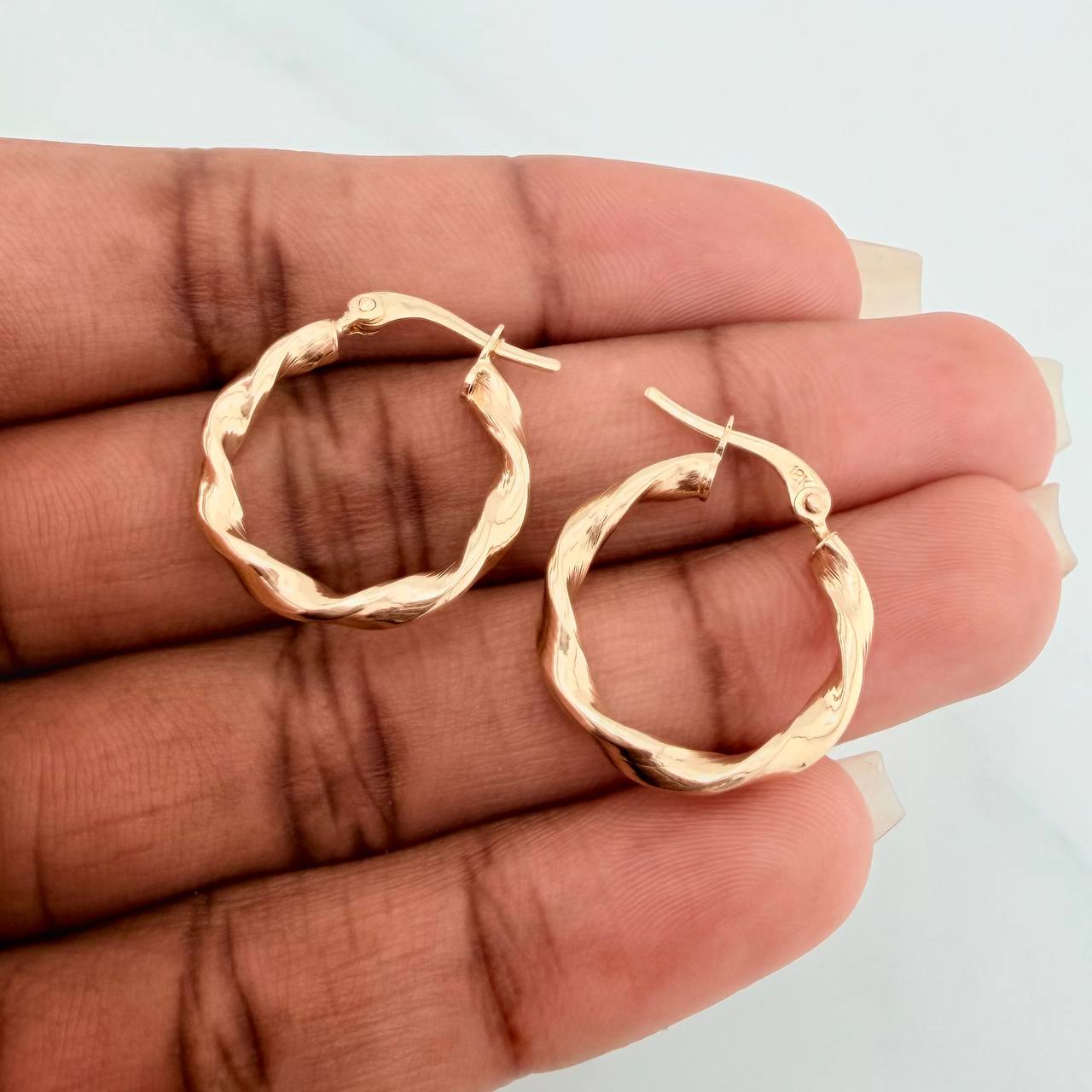 Hoop Earrings Kari 1.65gr / 3/4 in / Yellow Gold 18K %