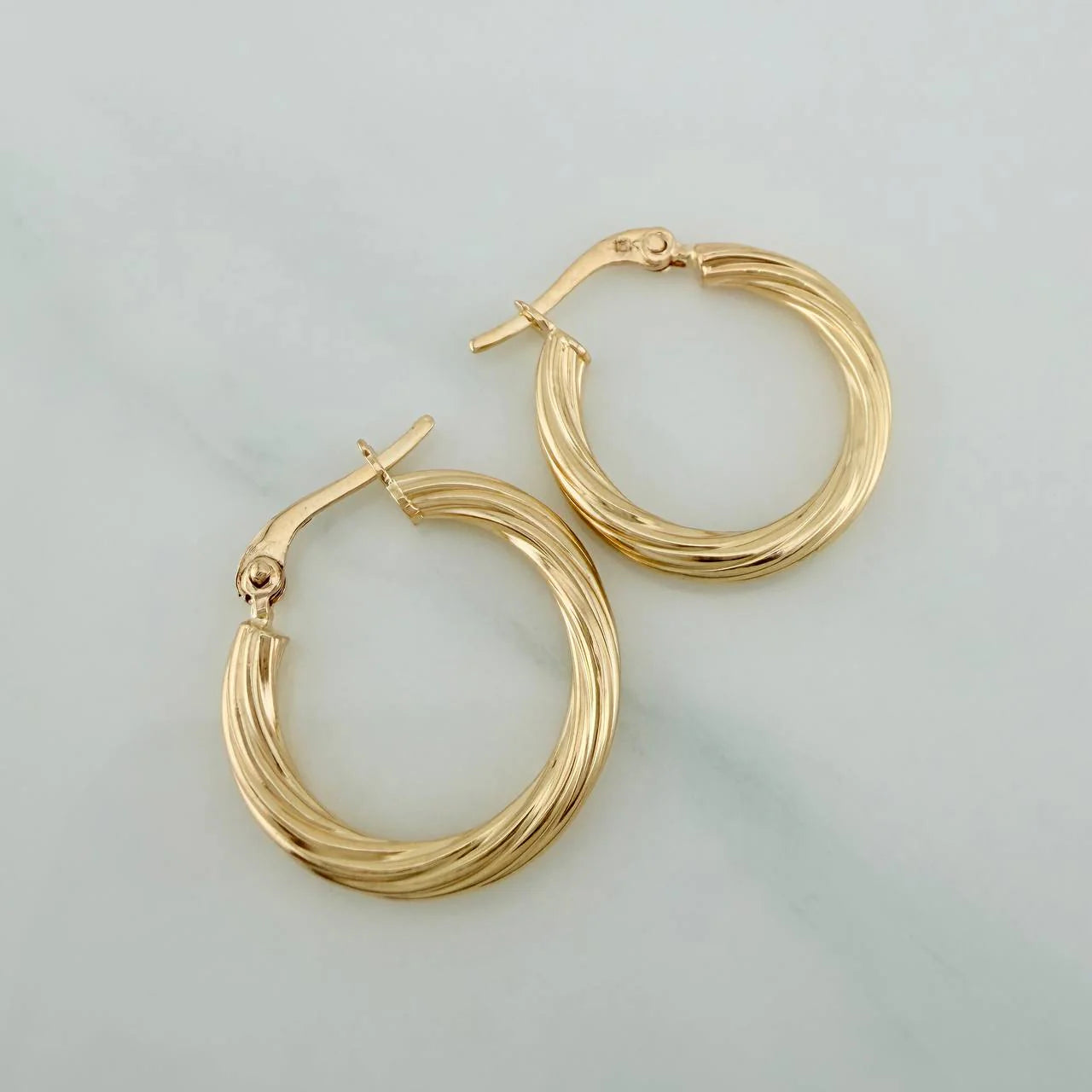 Candongas Sofi 1.6gr / 1 in / Oro Amarillo 18K %